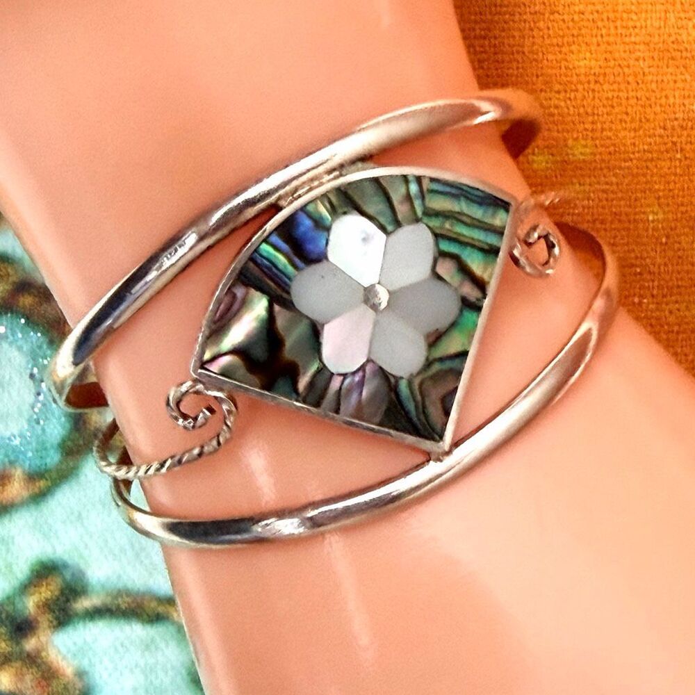 Vintage Alpaca Mexico Abalone Mother of Pearl Flower Cuff Bracelet